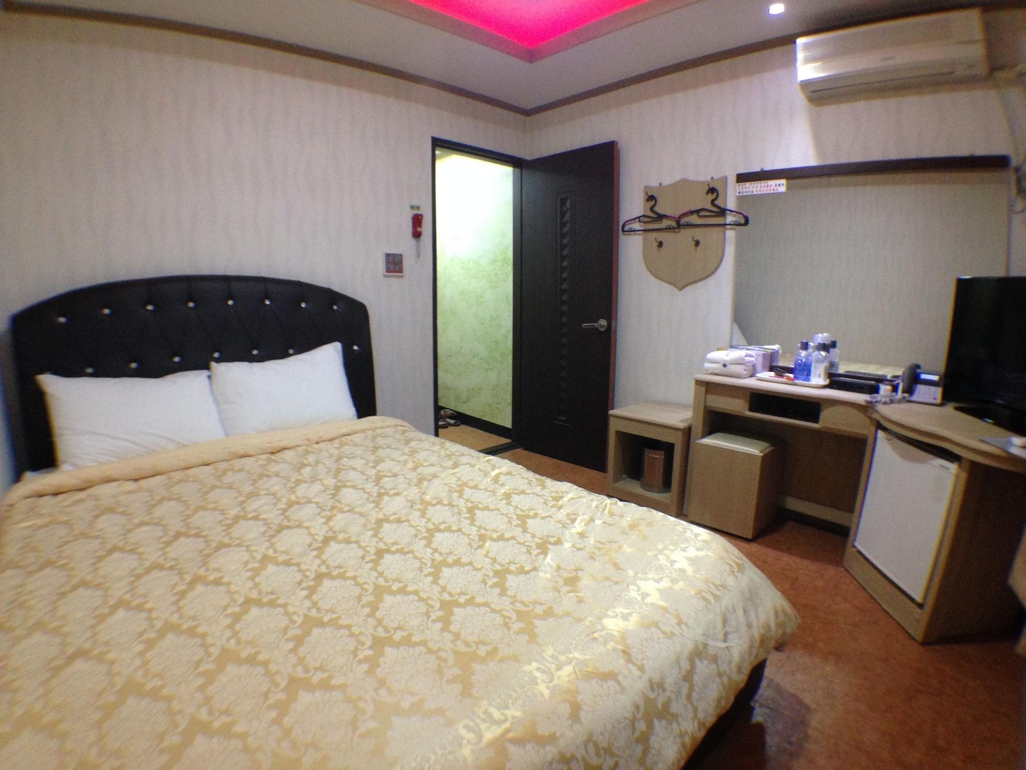 Suanbo Saipan Hot Spring Hotel Chungju Exterior foto